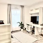 Modern Living in Düsseldorf Stil&Nähe zur Altstadt